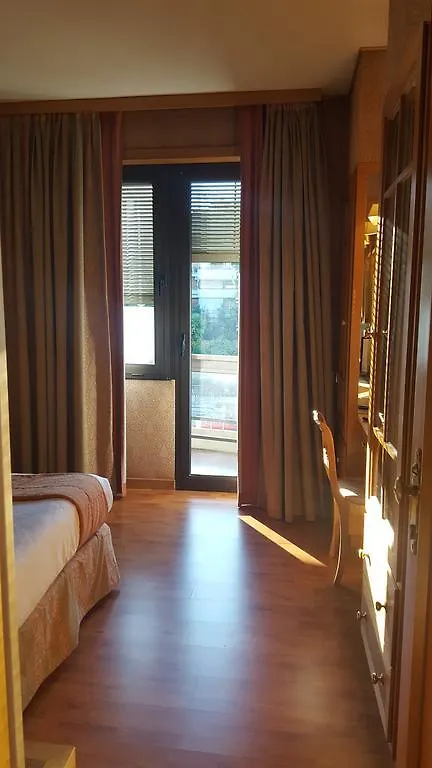 ****  Polo Hotel Rome Italy